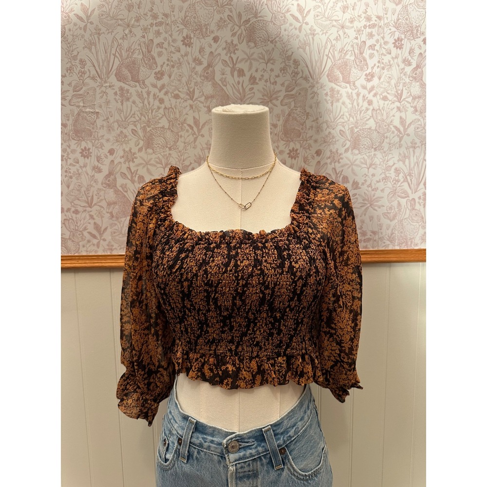 O.VIANCA Smocked Floral Crop Top – Size Large - Picture 2 of 6